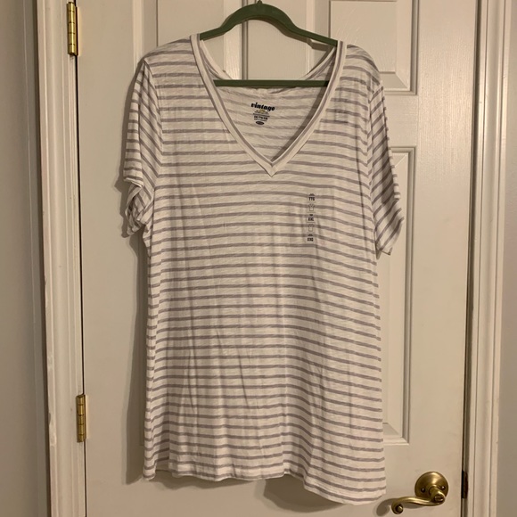 Old Navy Tops - V-Neck Striped Tee
